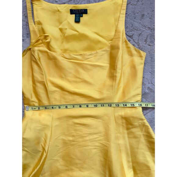 Ralph Lauren Gorgeous 100% Silk Golden Yellow Fit & Flare Dress Women’s Size 10 - Picture 7 of 9